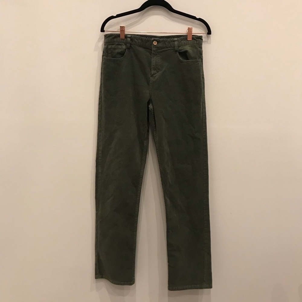 Vineyard vines corduroy pants